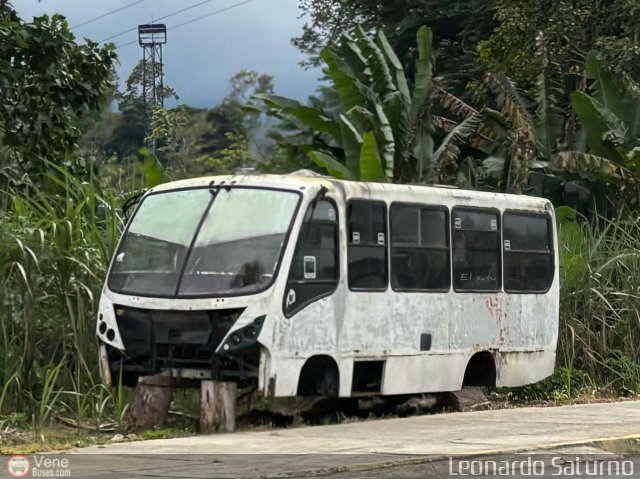 En Chiveras Abandonados Recuperaci�n 89 por Leonardo Saturno