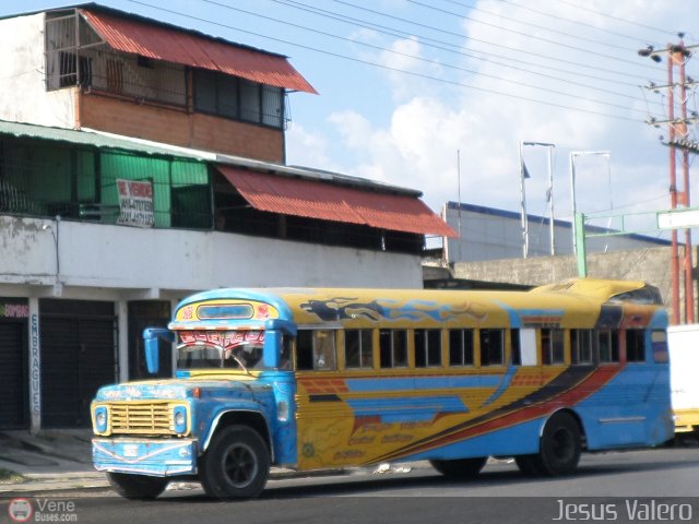 CA - Autobuses de Tocuyito Libertador 17 por Jess Valero