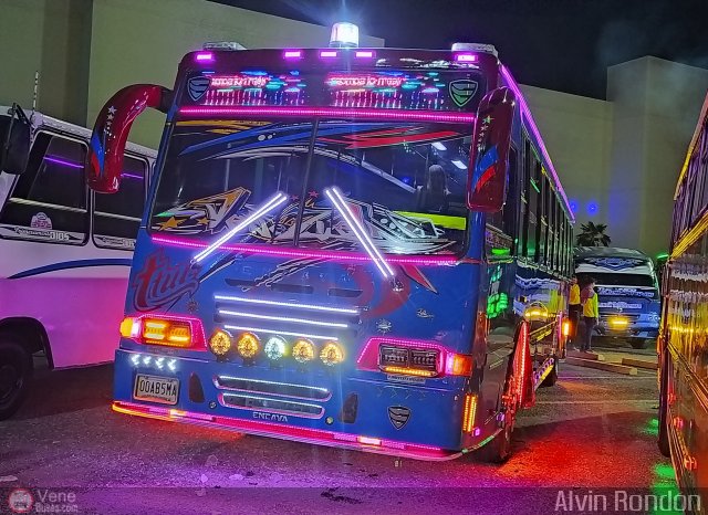 Particular 005 por Alvin Rondn