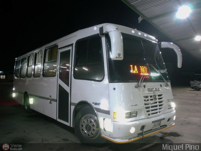 Particular 0010 por Miguel Pino