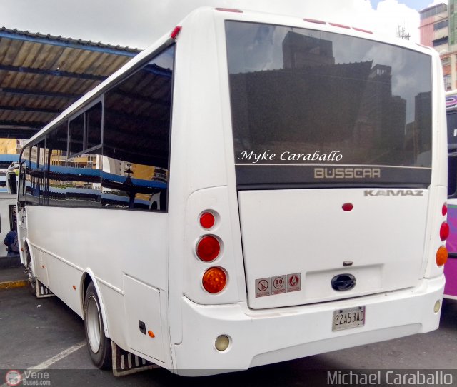 L�nea Hermanos Unidos S.C. 48 por Michael Caraballo