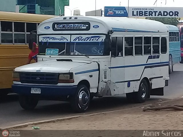 ZU - Los Claveles 22 por Abner Sarcos