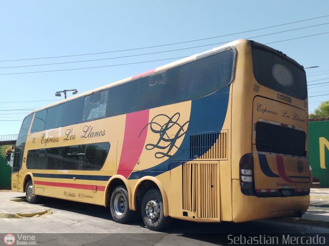 Expresos Los Llanos 321 por Sebasti�n Mercado