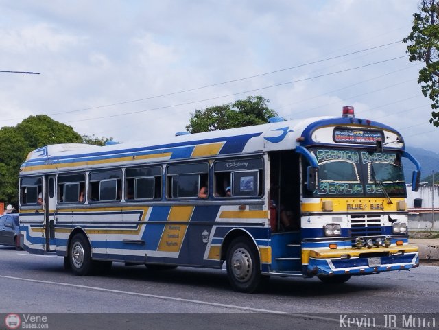 Transporte Agua Blanca 40 por Kevin Mora