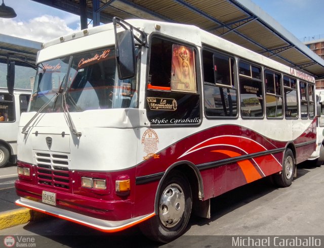 U.C. Los Caminantes 57 por Michael Caraballo