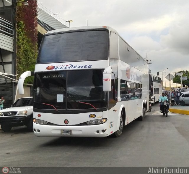 Expresos Occidente 254 por Alvin Rond�n