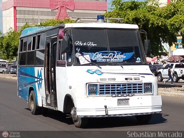 ZU - U.C. Barrio La Polar 185 por Sebastin Mercado