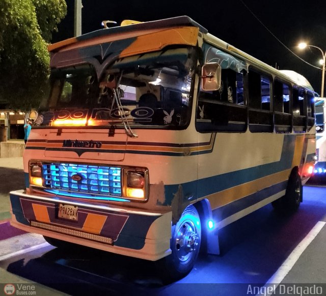 ZU - U.C. Barrio La Polar 076 por ngel Delgado