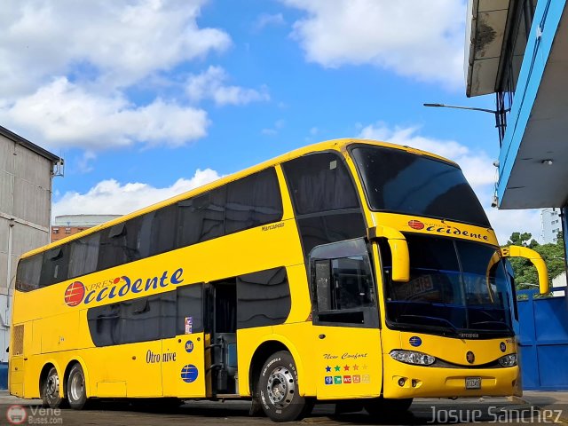 Expresos Occidente 265 por Josue S�nchez