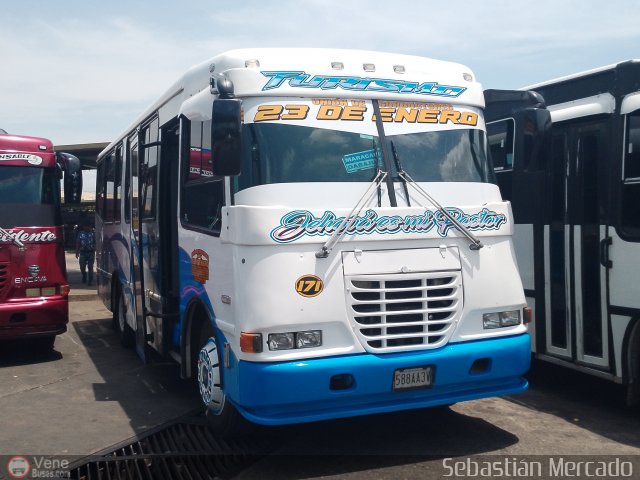 U.C. 23 de Enero 171 por Sebastin Mercado