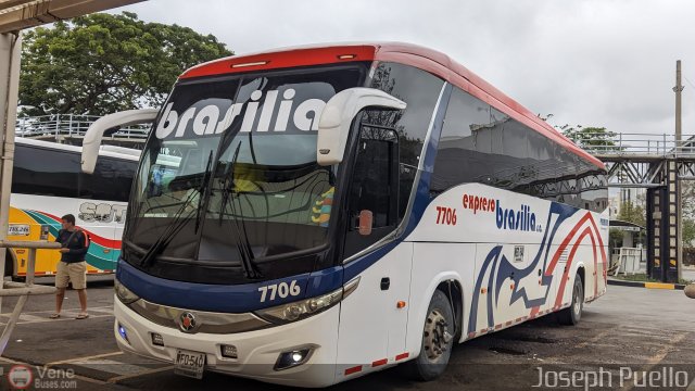 Expreso Brasilia 7706 por Joseph Puello