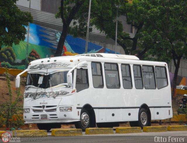 Particular OF002 por Otto Ferrer