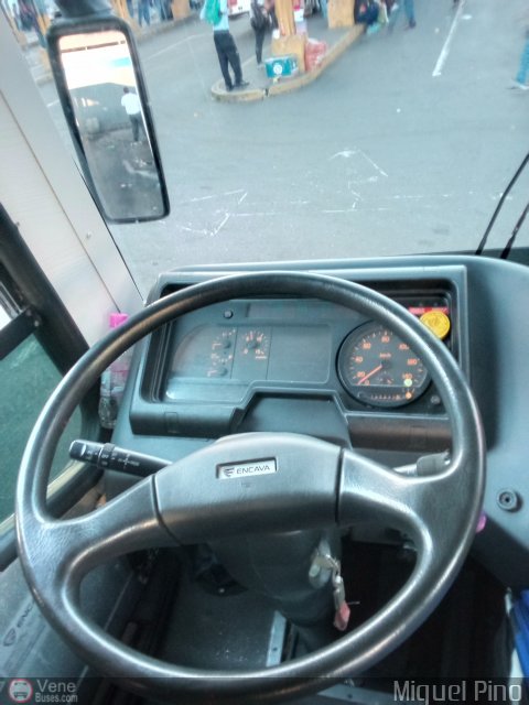 A.C. de Transporte N�mero Uno R.L. 049-A por Miguel Pino