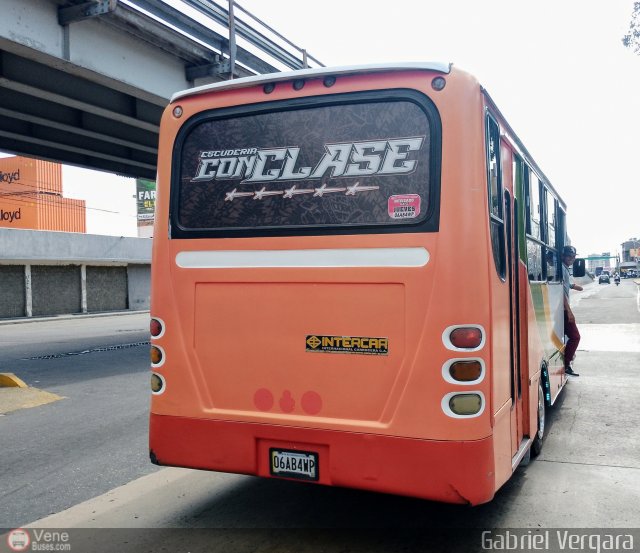 VA - Unión Conductores José María Vargas 161 por Gabriel Vergara