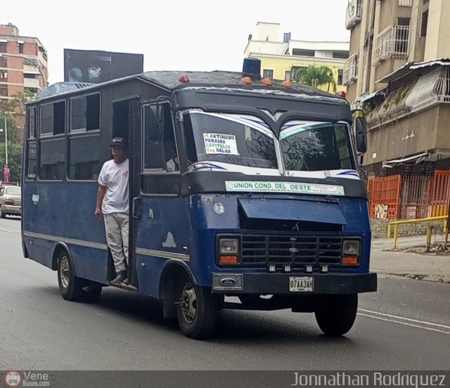 DC - Unin Conductores del Oeste 175 por Jonnathan Rodrguez