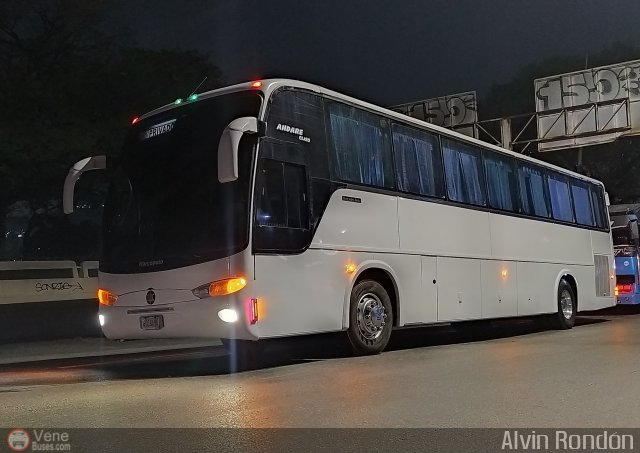 Particular 600 por Alvin Rondn