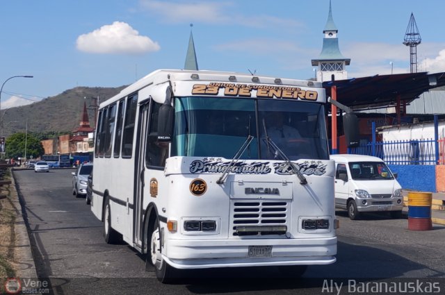 U.C. 23 de Enero 163 por Aly Baranauskas