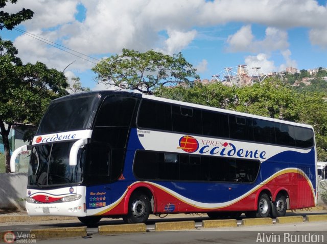 Expresos Occidente 114 por Alvin Rond�n