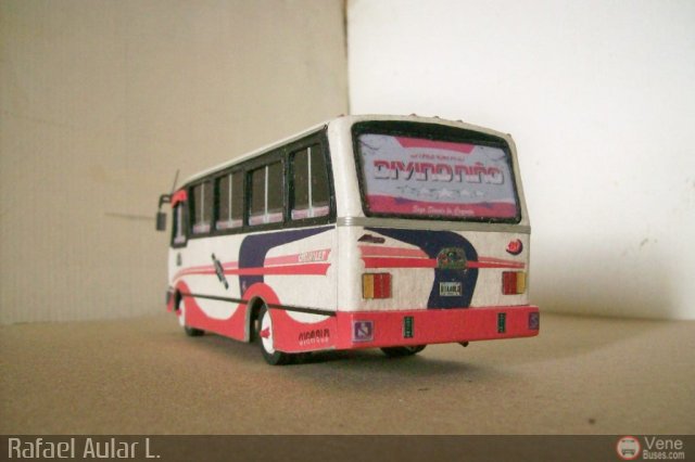 Maquetas y Miniaturas 109 U.S.R. por Rafael Aular