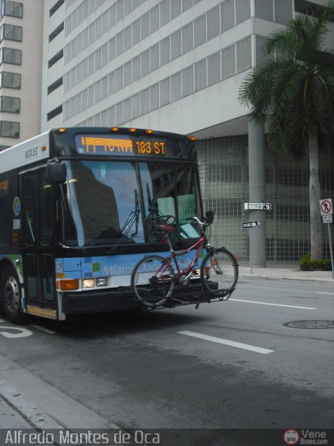 Miami-Dade County Transit 05135 por Alfredo Montes de Oca