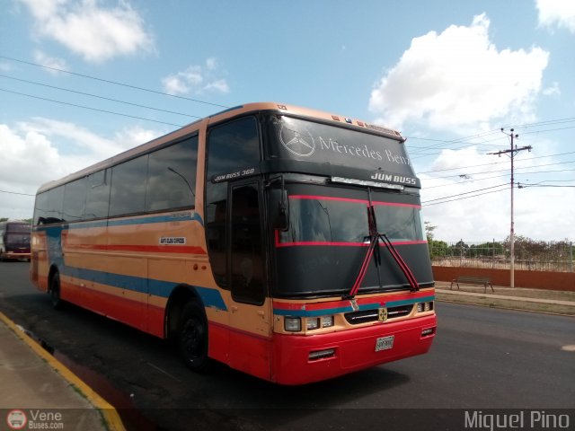 Santa Elena Express 086 por Miguel Pino