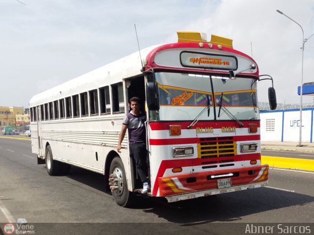 Colectivos Manuelote C.A. 16 por Abner Sarcos