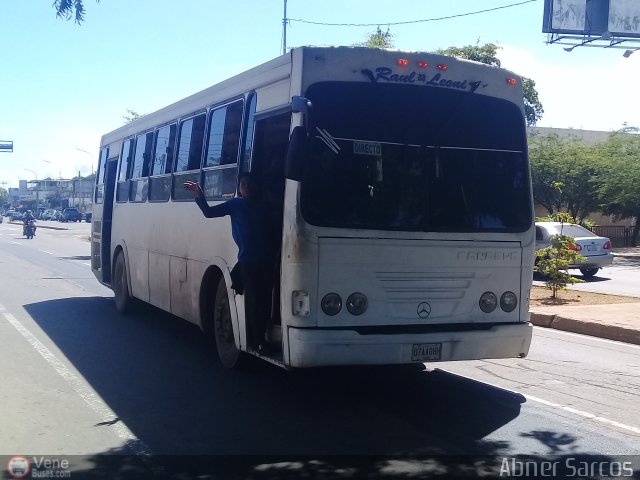 ZU - Ra�l Leoni 33 por Abner Sarcos