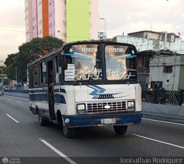 Ruta Metropolitana de La Gran Caracas 98 por Jonnathan Rodr�guez