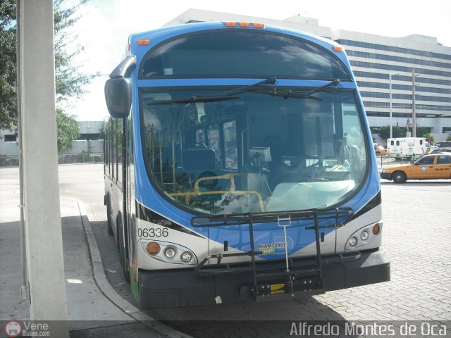 Miami-Dade County Transit 06336 por Alfredo Montes de Oca