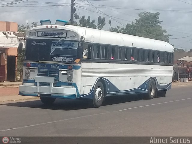 Colectivos Guasare C.A 19 por Abner Sarcos