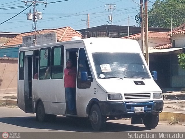 ZU - U.C. Barrio La Polar 833 por Sebastin Mercado