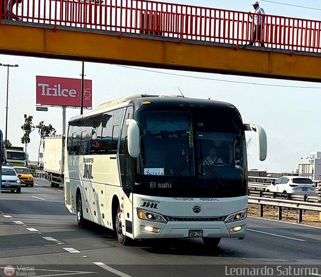 Transportes JHL 292 por Leonardo Saturno