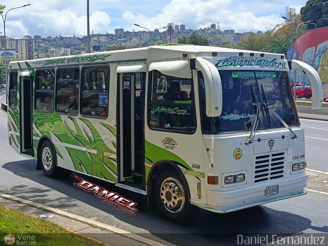 Coop. Transporte Menca de Leoni 093 por Daniel Fern�ndez