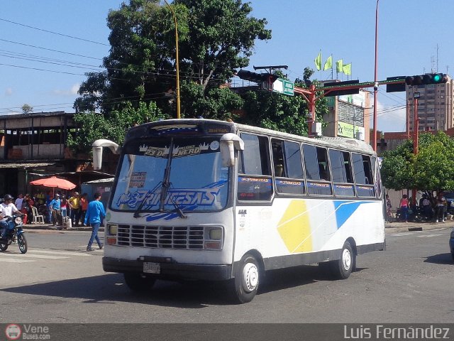CA - Transporte y Talleres 23 de Enero 29 por Luis Fern�ndez
