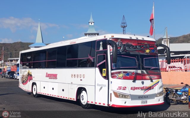 Ejecutivos Kova 052 por Aly Baranauskas