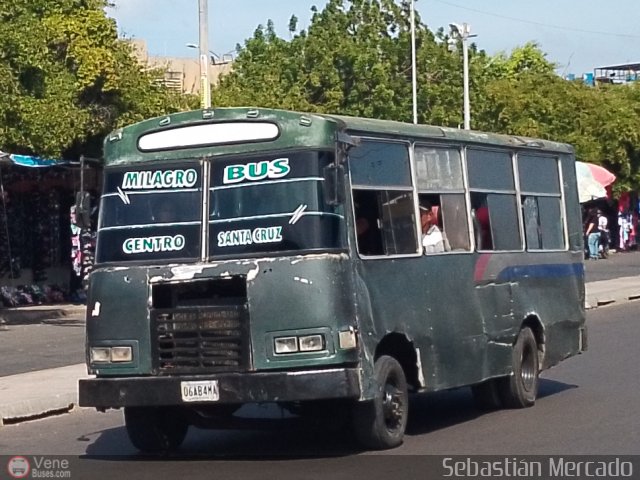 ZU - Asociacin Cooperativa Milagro Bus 08 por Sebastin Mercado