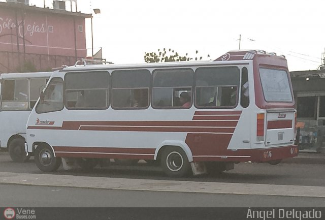 ZU - U.C. Barrio La Polar 084 por ngel Delgado