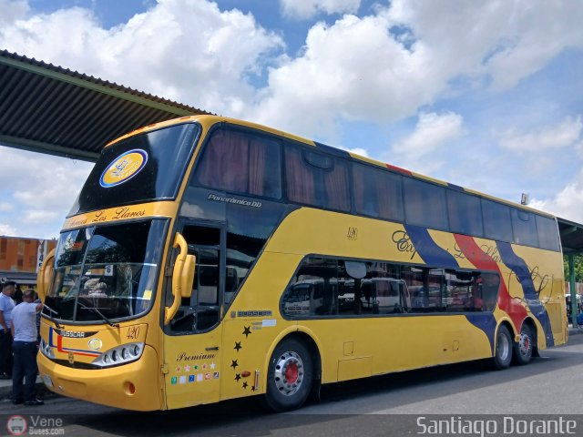Expresos Los Llanos 420 por Santiago Dorante