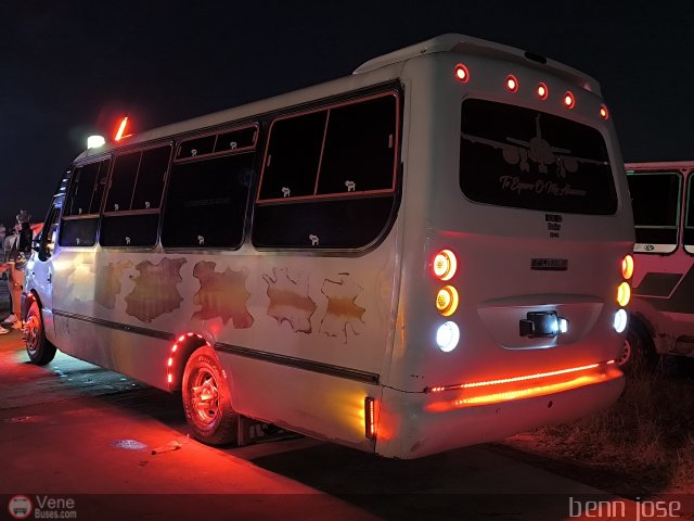 ZU - U.C. Barrio La Polar 034 por Benjamin Magdaniel