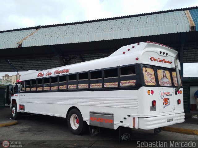 Colectivos La Rosita 015 por Sebastin Mercado