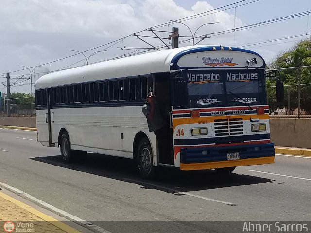 Colectivos Perij� 14 por Abner Sarcos