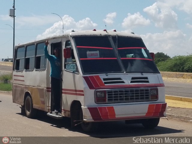 ZU - Los Claveles 21 por Sebastin Mercado