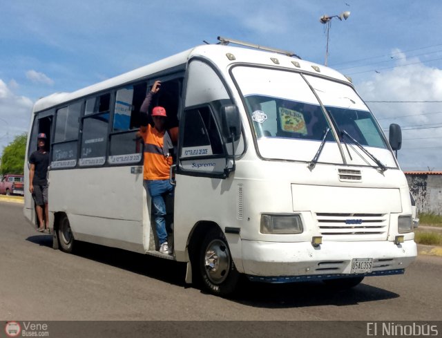 ZU - U.C. Barrio La Polar 044 por ngel Delgado