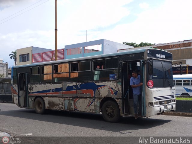 CA - Unin Campo Carabobo 092 por Aly Baranauskas