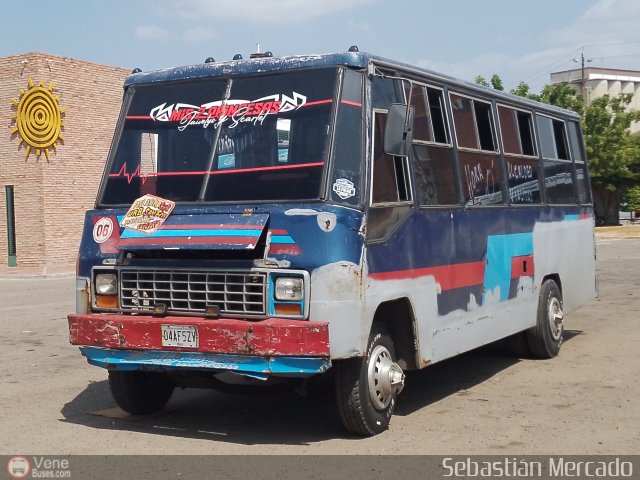 ZU - U.C. Barrio La Polar 125 por Sebastin Mercado