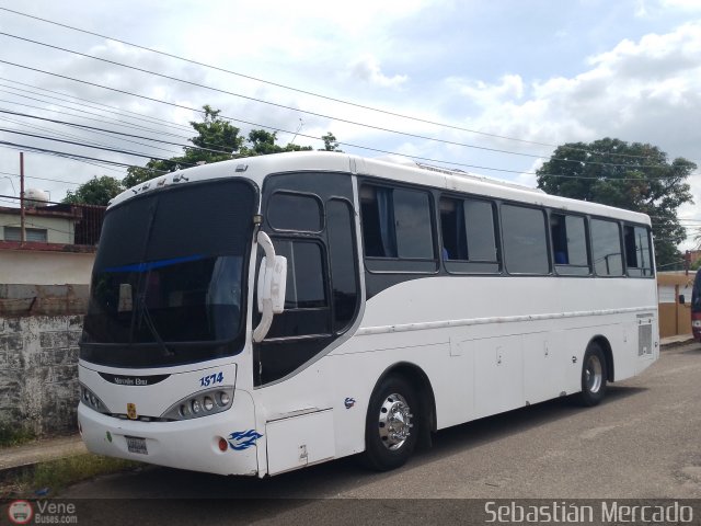 Uso Oficial 1574 por Sebastin Mercado