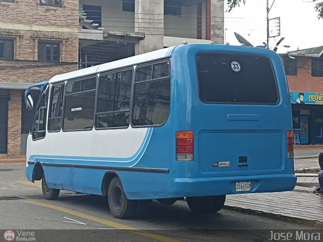 L�nea Uni�n Michelena Lobatera A.C. 33 por Jos� Mora