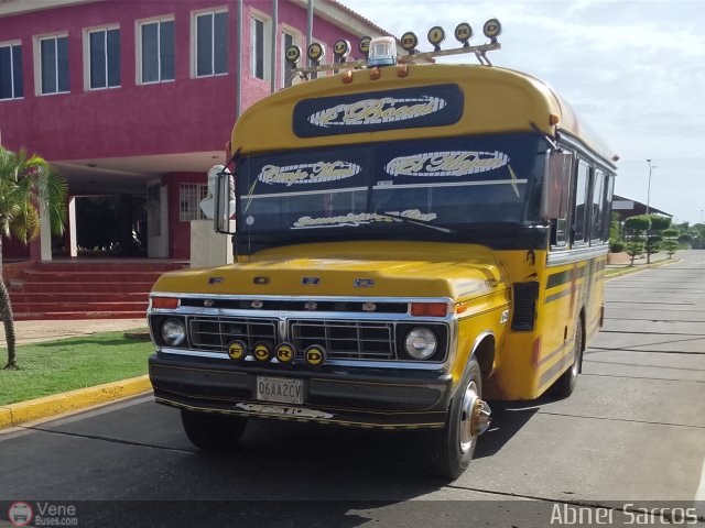 Colectivos 4 Bocas - El Moj�n 10 por Abner Sarcos