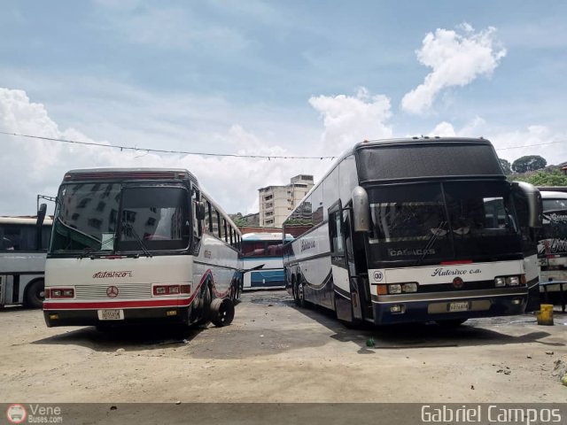 Garajes Paradas y Terminales Caracas por Gabriel Campos