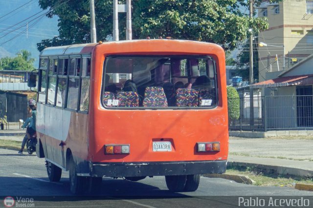 Particular o Desconocido 12 por Pablo Acevedo